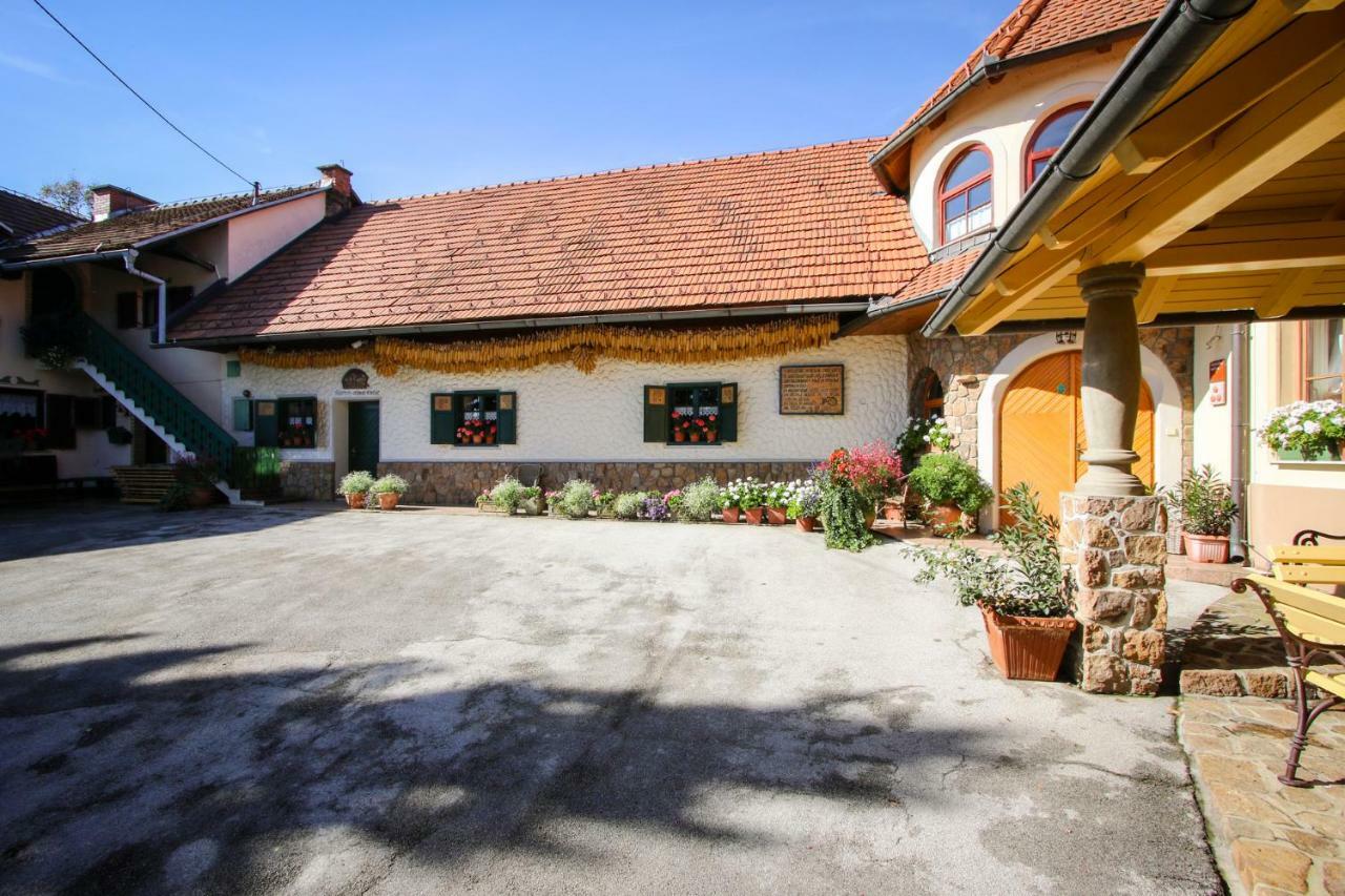Moj Dom-Toplak Jursinci Exterior photo
